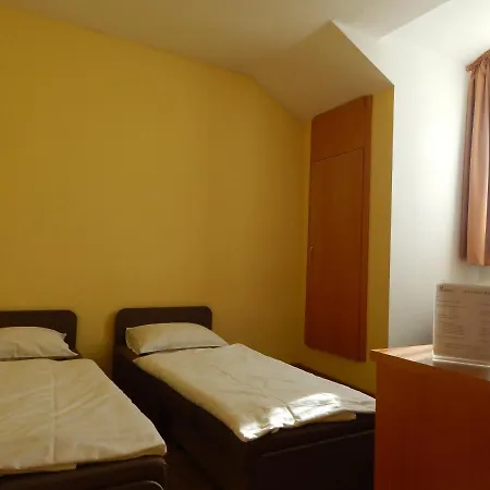 Panorama Hotel 3*