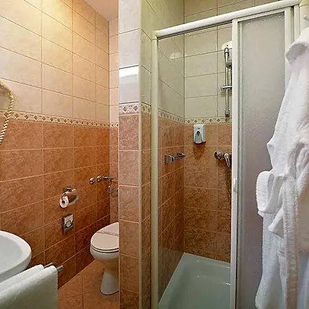 Panorama Hotel 3*