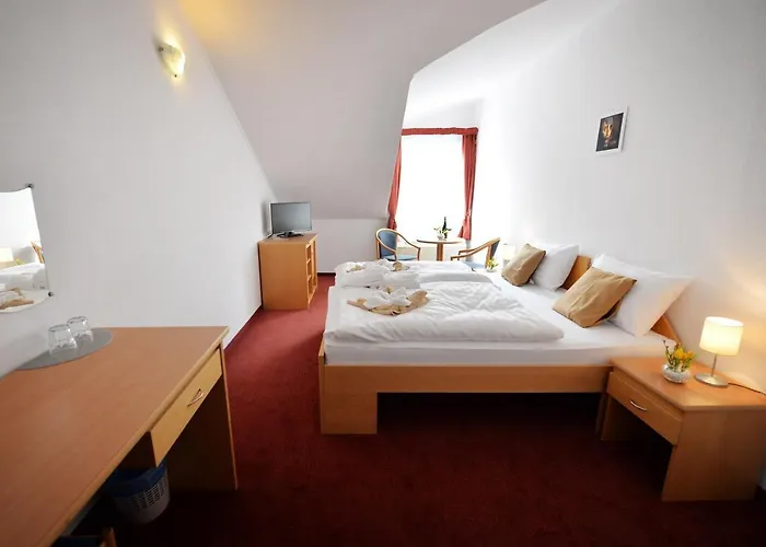 Panorama Hotel 3*